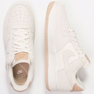 Meet your Posher, Mackenzie